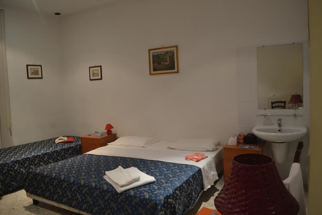 Domus Ferraro Hotel Рим Екстериор снимка
